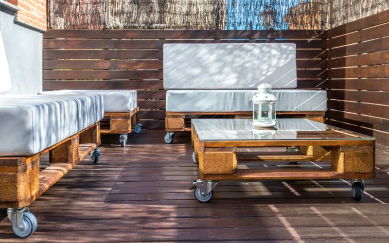  Modern deck designs]